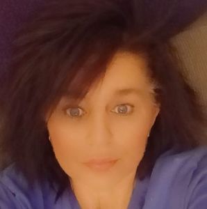 Meet your Posher, Sylvia